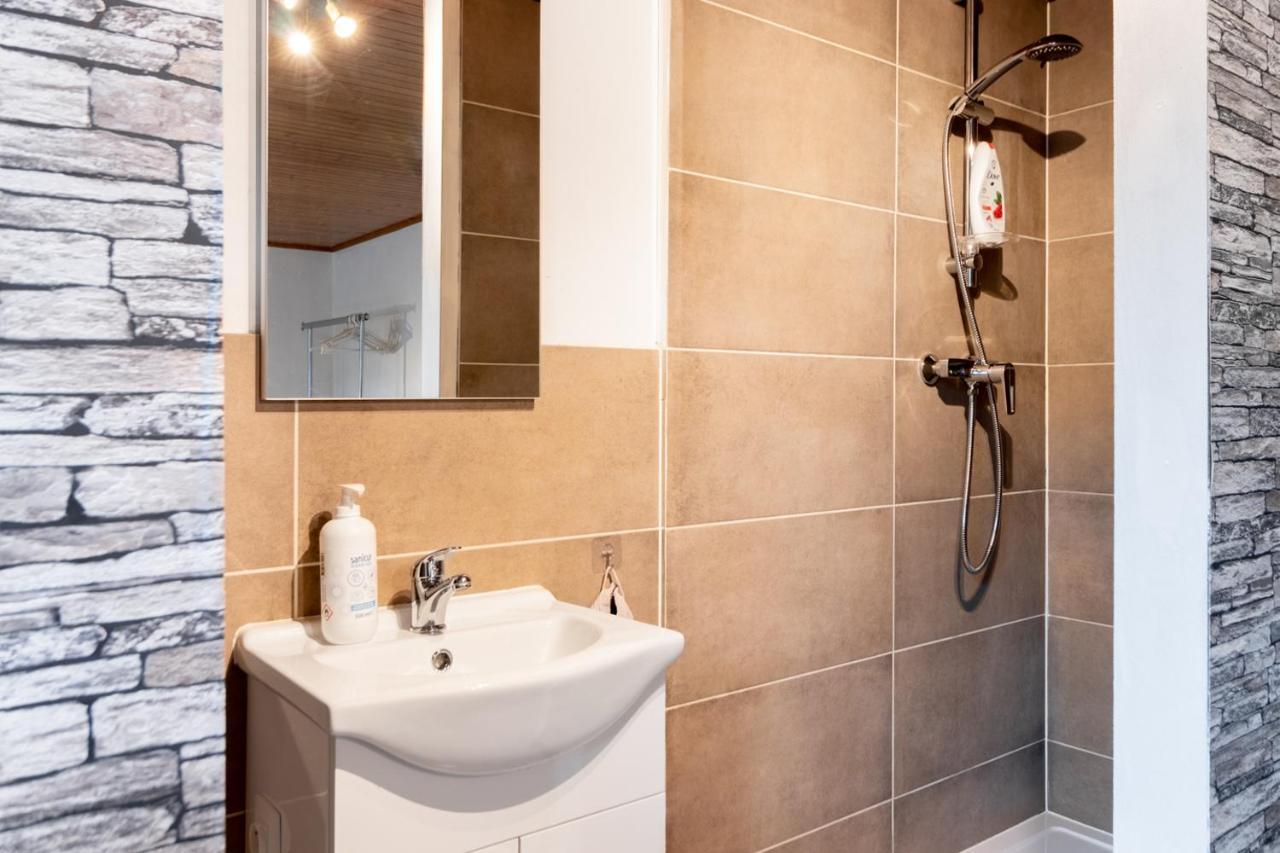 Homestay Gent-Merelbeke Self Check-In Service Melle Esterno foto