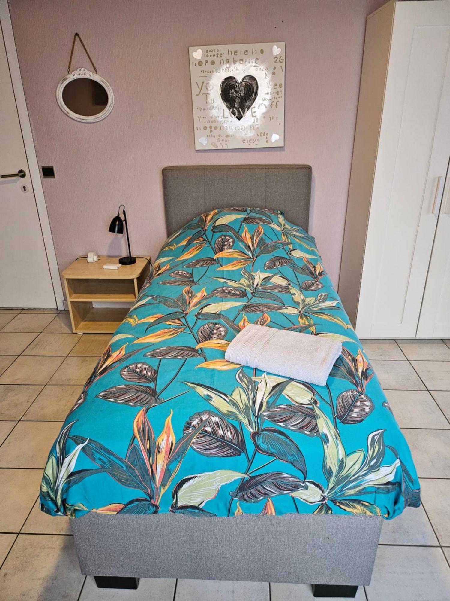 Homestay Gent-Merelbeke Self Check-In Service Melle Esterno foto